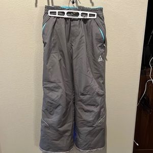 Gerry Snow Pants Gray With Zipper Pockets